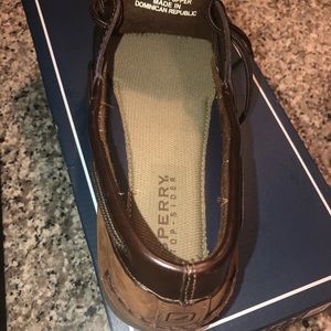 leeward 2 eye brown buck